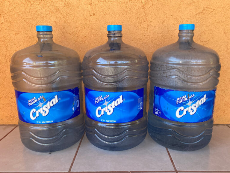 You can’t drink the tap water in Oaxaca. Here’s how to buy your drinking water.