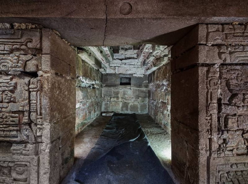 New Tomb discovery Oaxaca