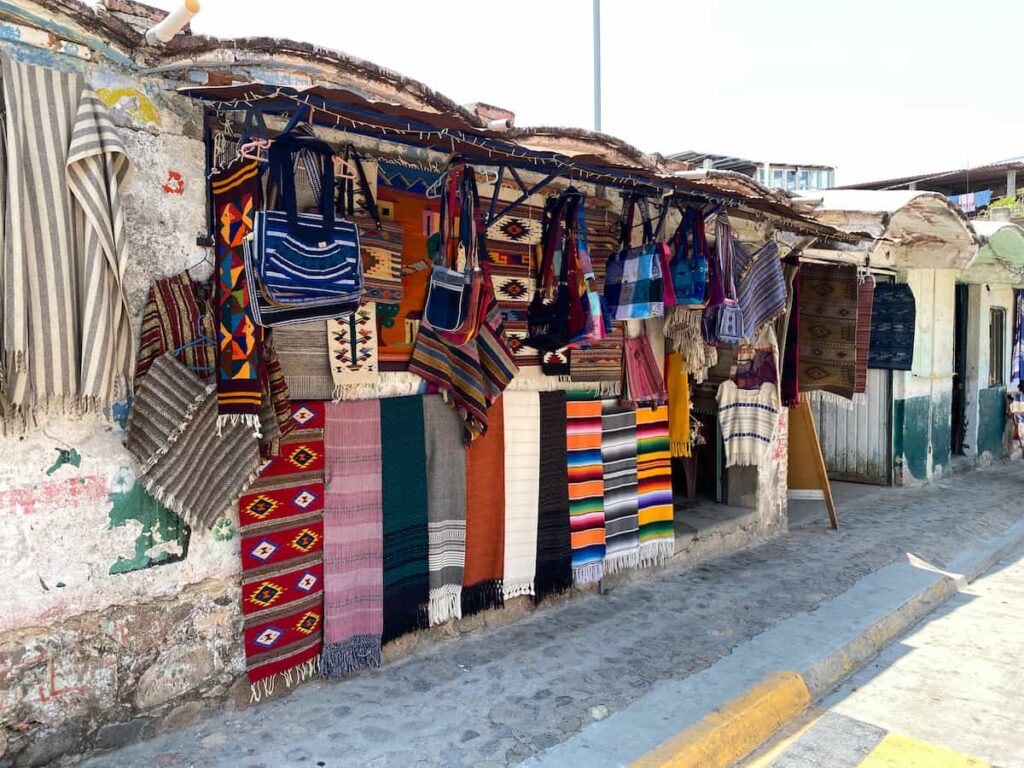 Teotitlan del Valle - Oaxaca rug village - shops and bags